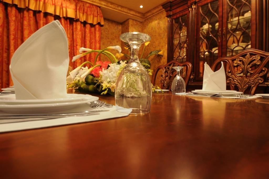 Ruve Al Madinah Hotel Medina Bagian luar foto