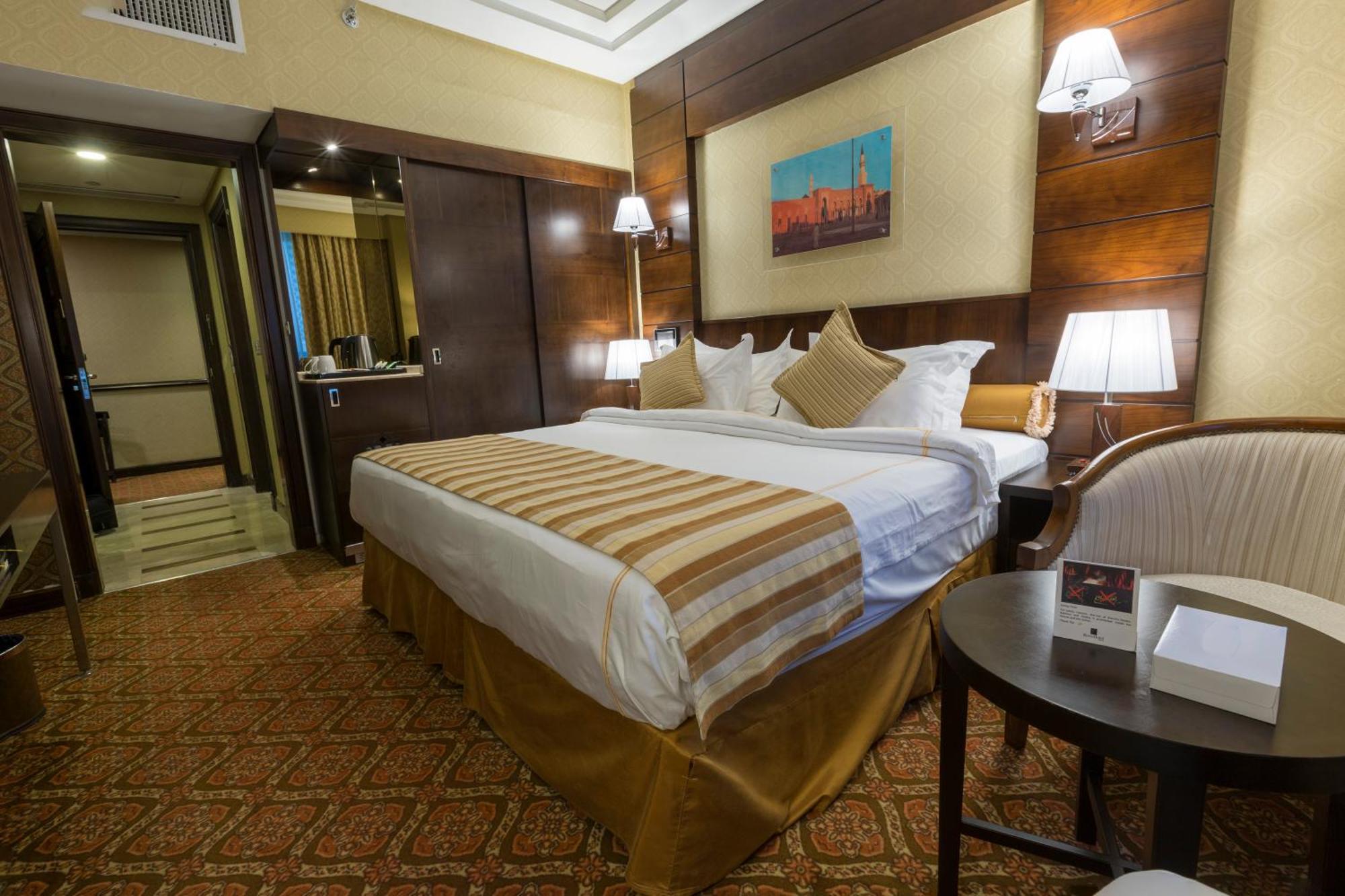 Ruve Al Madinah Hotel Medina Bagian luar foto