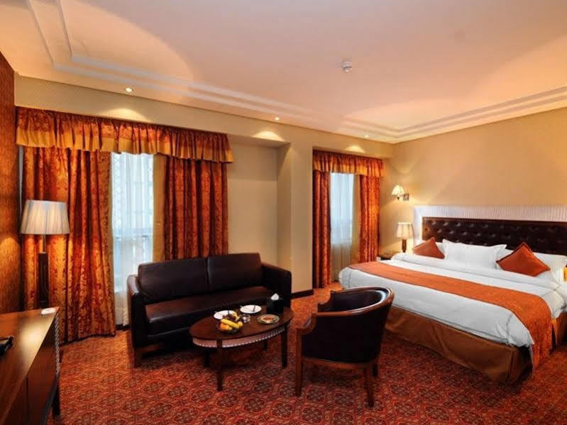 Ruve Al Madinah Hotel Medina Bagian luar foto